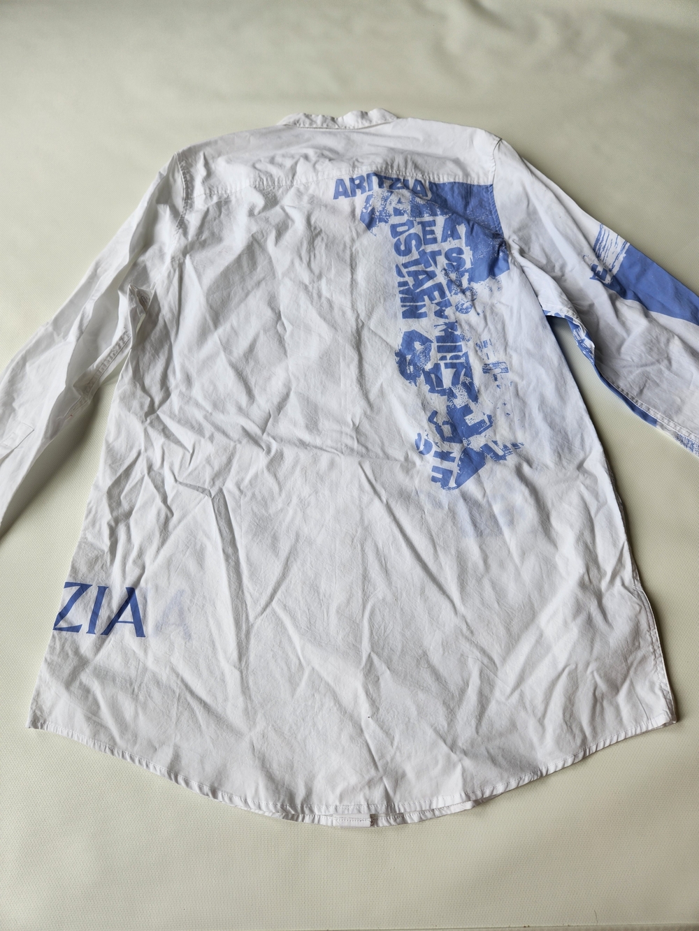 Aritzia NWOT Womens Size 2 White Blue Graphic Button Down Oversized Shirt - Picture 7 of 9